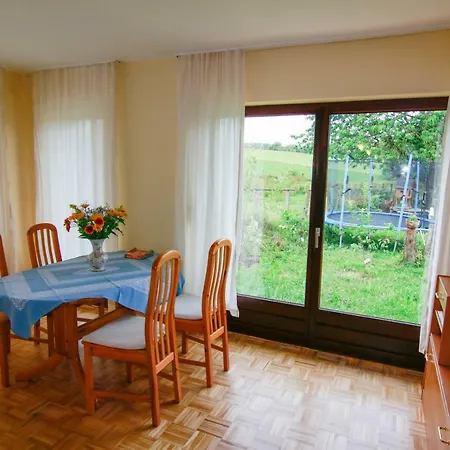 Schaefer Apartment *